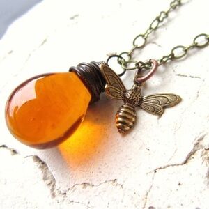 Amber Teardrop Pendant Necklace with Bee Charm